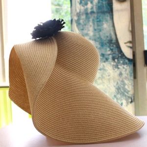 Straw hat/beach hat